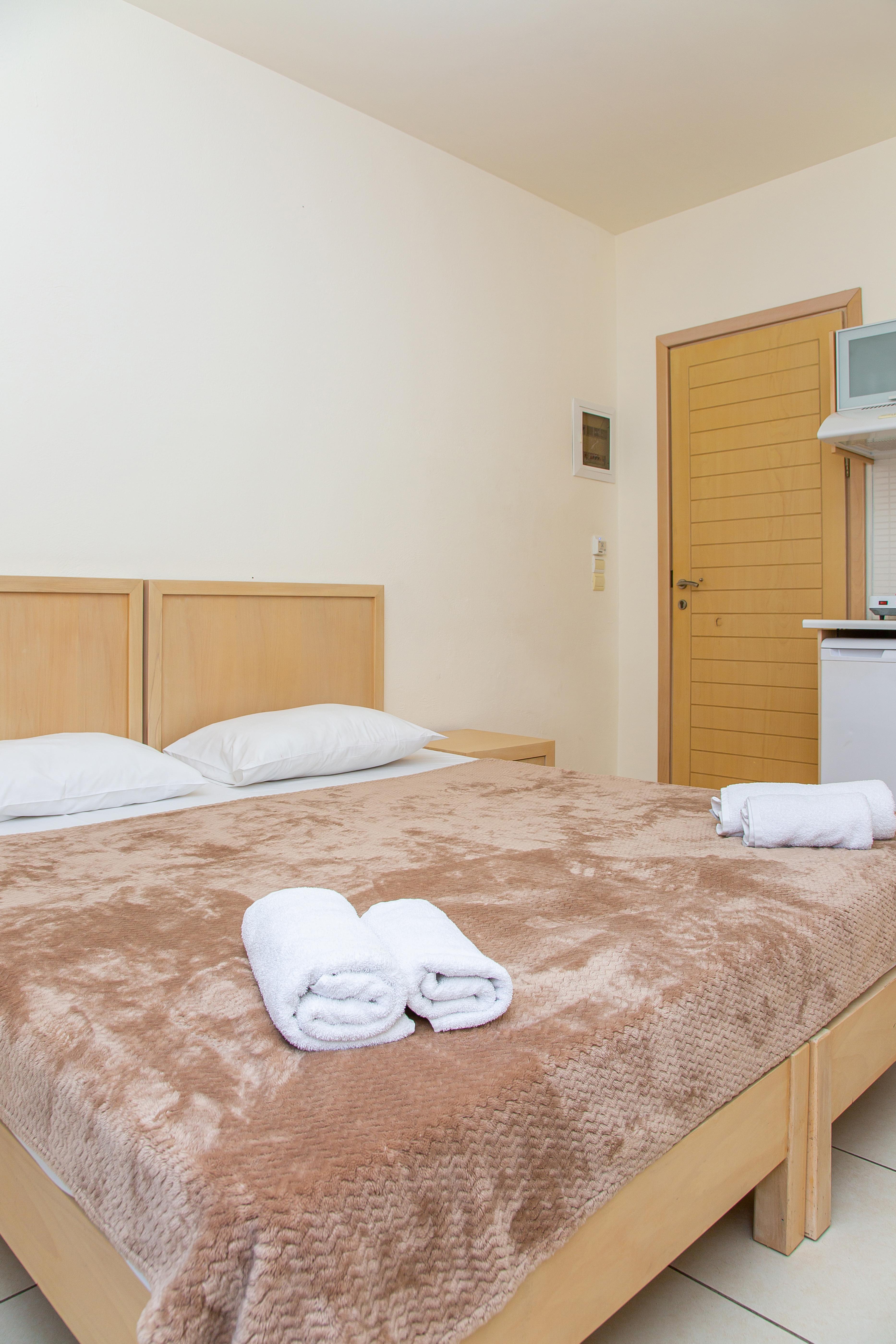 Hermes Hotel Malia Exterior foto
