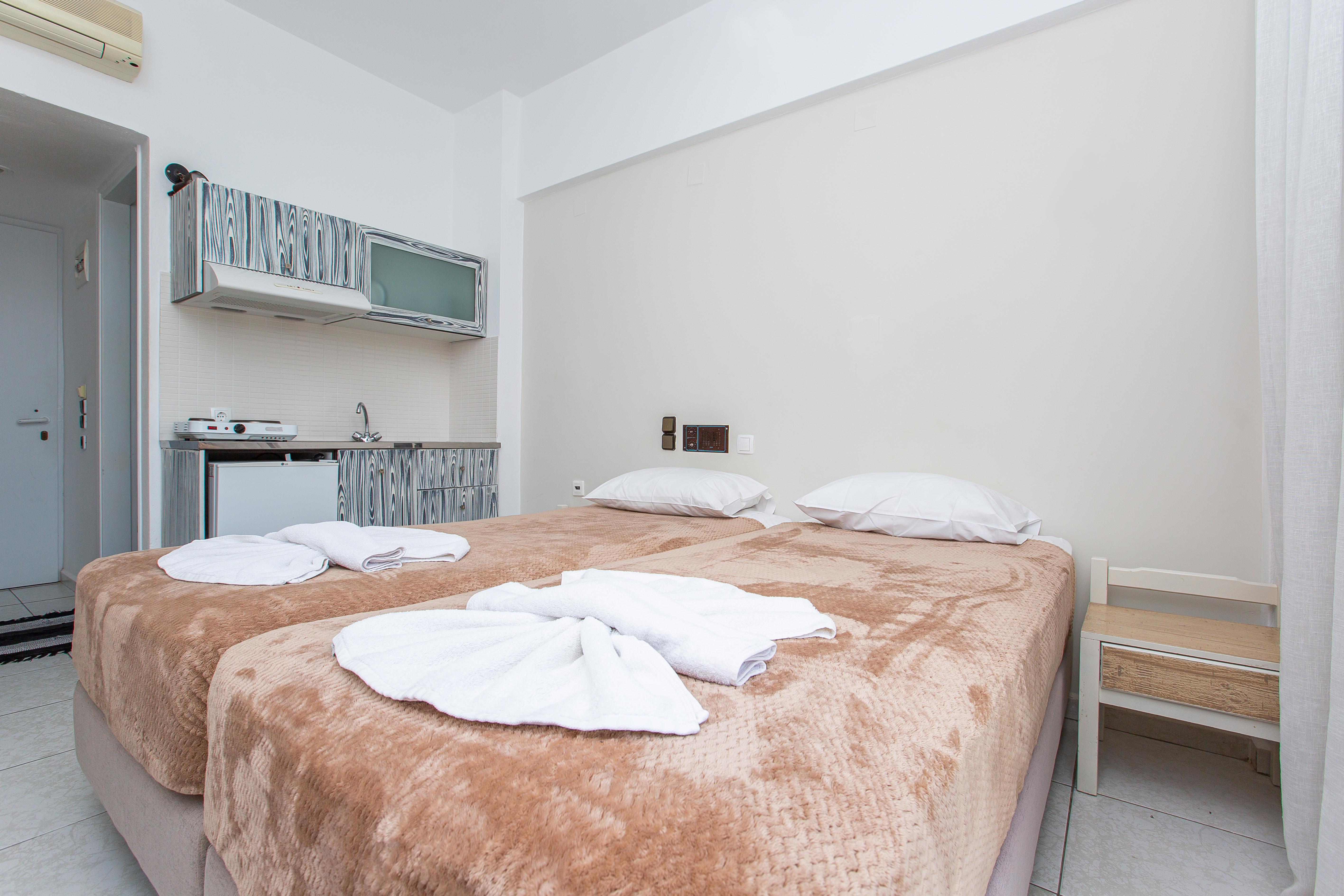 Hermes Hotel Malia Exterior foto